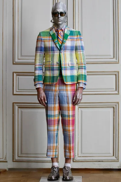 Look 9